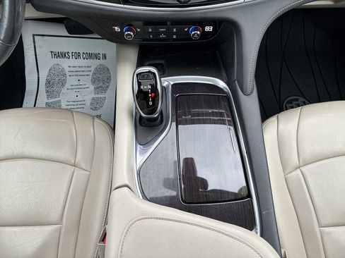 Used 2019 Buick Enclave Essence w/ LPO, Sport Appearance Package image 14