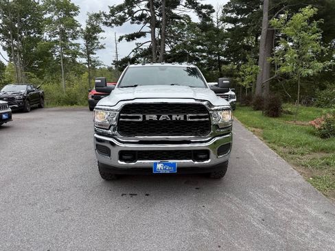 Used 2023 RAM 2500 Tradesman w/ Chrome Appearance Group AWD/4WD image 5
