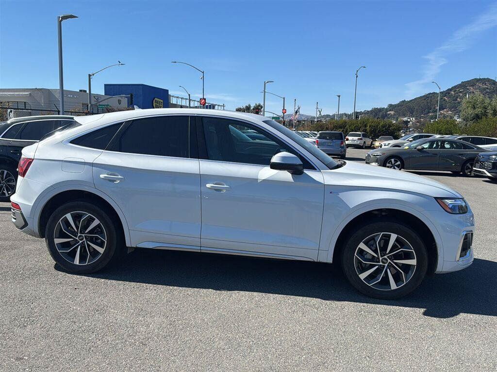 Used 2023 Audi Q5 2.0T Premium Plus w/ Premium Plus Package AWD/4WD image 5