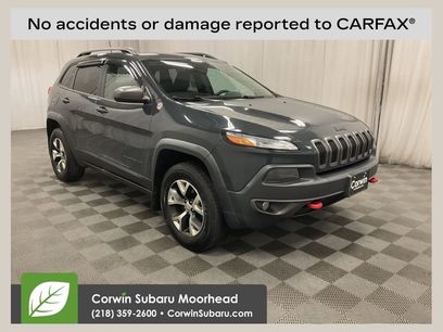 Used 2016 Jeep Cherokee Trailhawk w/ Comfort/Convenience Group