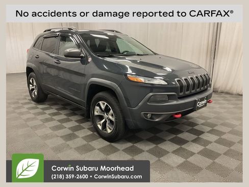 Used 2016 Jeep Cherokee Trailhawk w/ Comfort/Convenience Group image 1