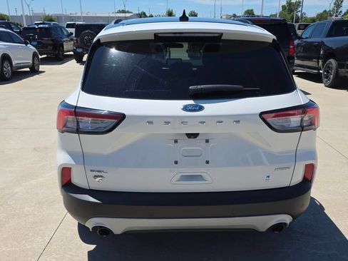 Used 2020 Ford Escape SEL FWD image 4