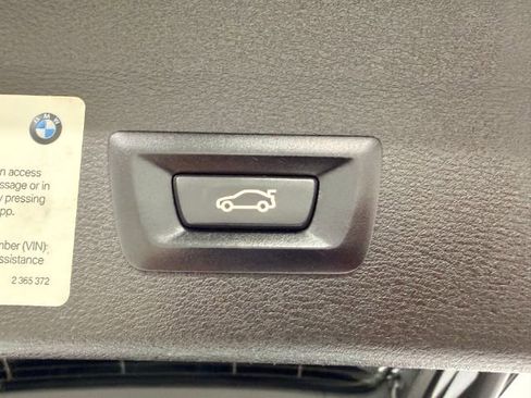 Used 2018 BMW X1 xDrive28i image 32