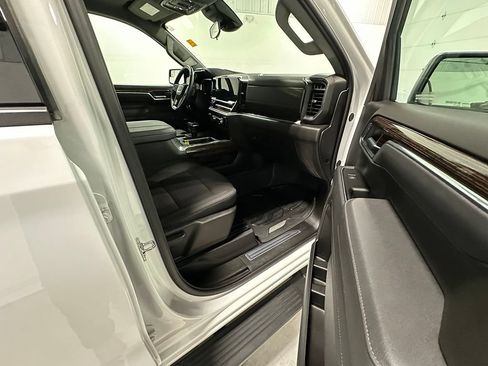 Used 2026 GMC Sierra 1500 Elevation w/ Preferred Package AWD/4WD image 25
