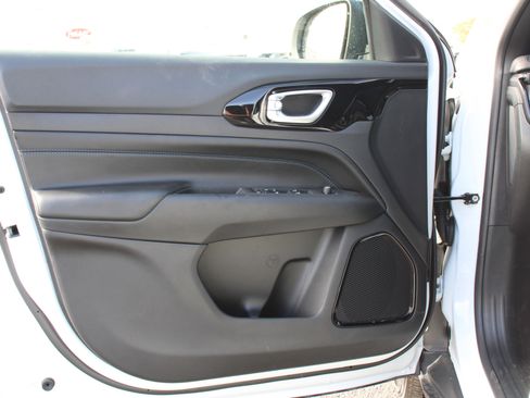 New 2026 Jeep Compass Latitude w/ Quick Order Package 29K image 6