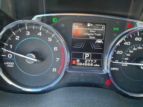 Used 2018 Subaru Forester 2.5i Premium AWD/4WD image 16