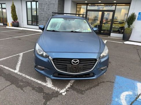 Used 2017 MAZDA MAZDA3 Sport image 2