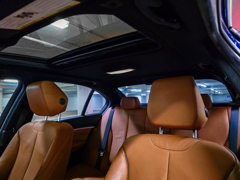 Used 2017 BMW 330i xDrive Sedan image 21