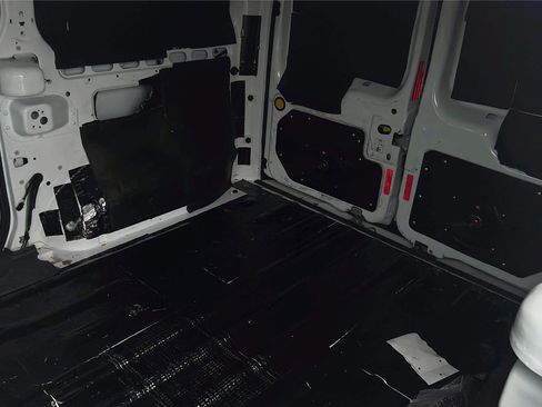 Used 2013 Ford Transit Connect XLT FWD image 15