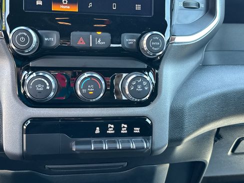 Used 2025 RAM 1500 Big Horn image 12