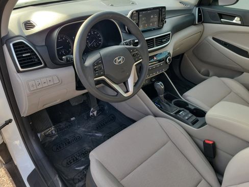 Used 2020 Hyundai Tucson Value w/ Cargo Package image 22