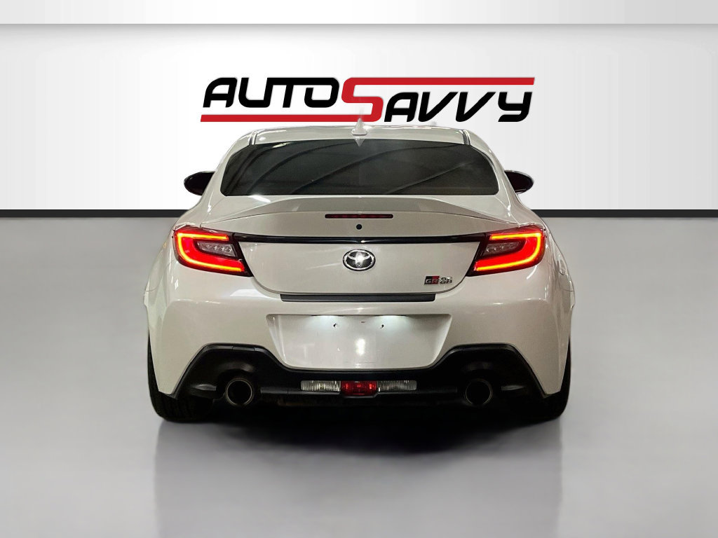 Used 2024 Toyota GR86 Premium w/ Performance Package RWD image 6