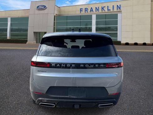 Used 2025 Land Rover Range Rover Sport SE AWD/4WD image 6