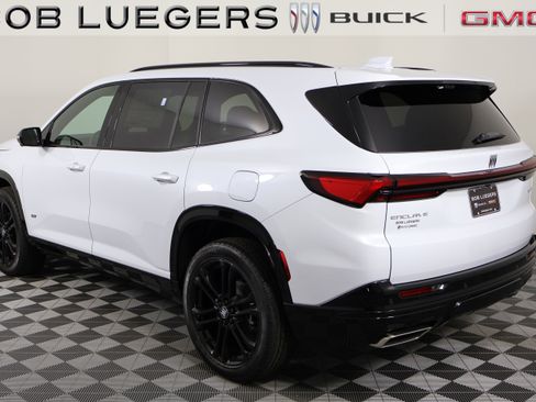 New 2026 Buick Enclave Sport Touring w/ Power Package FWD image 5