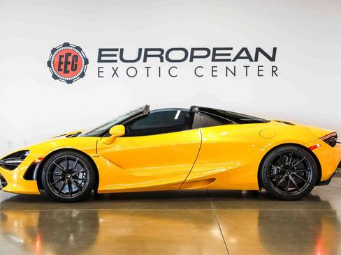 Used 2022 McLaren 720S Performance RWD image 10