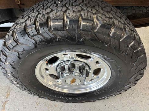 Used 2003 Chevrolet Silverado 2500 LS RWD image 25