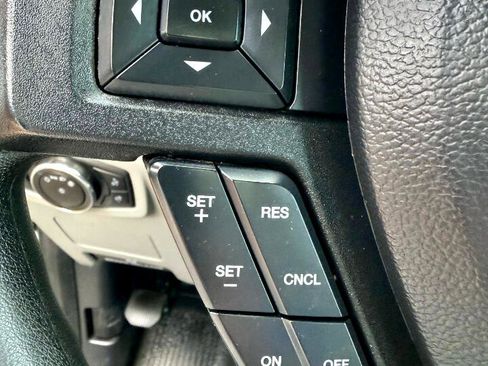 Used 2020 Ford F350 XL w/ Power Equipment Group image 19