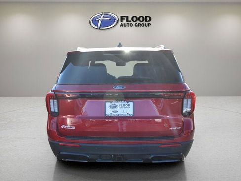 New 2026 Ford Explorer ST-Line w/ ST-Line Street Pack image 3