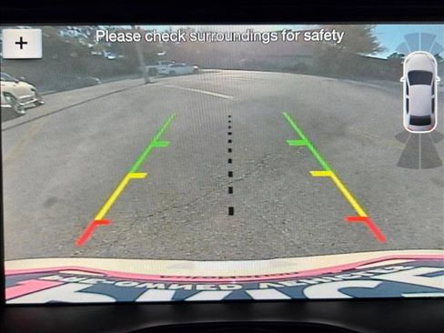 Used 2018 Ford Escape Titanium w/ Ford Safe & Smart Package image 14