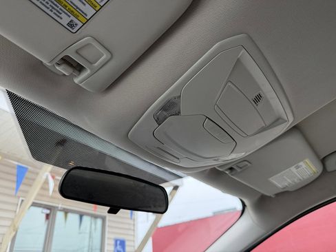 Used 2016 Ford Escape SE image 15