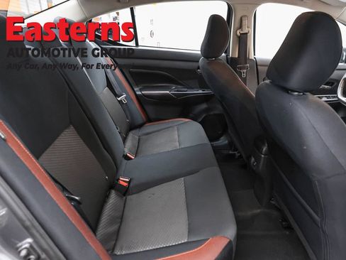 Used 2024 Nissan Versa SR FWD image 22