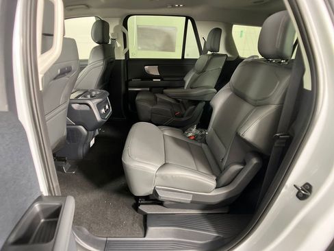 New 2026 Ford Expedition Max Active image 31