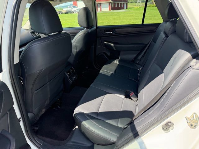Used 2018 Subaru Outback 2.5i Limited AWD/4WD image 20