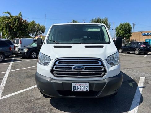 Used 2017 Ford Transit 350 XLT RWD image 2