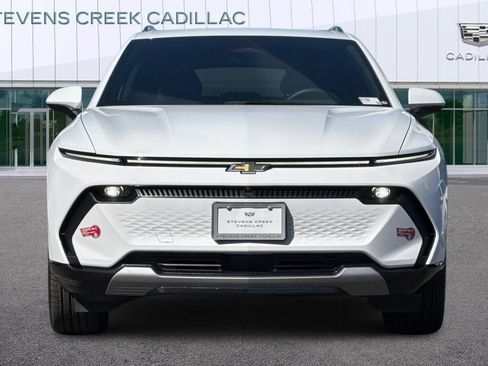 Used 2024 Chevrolet Equinox EV LT FWD image 8