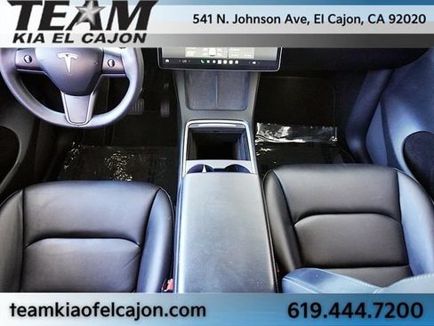 Used 2022 Tesla Model Y Long Range AWD/4WD image 23