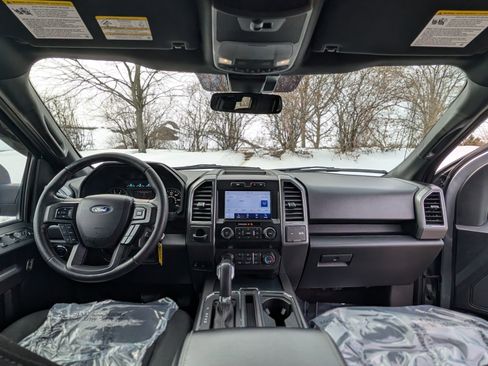 Used 2020 Ford F150 XLT w/ Equipment Group 302A Luxury image 14