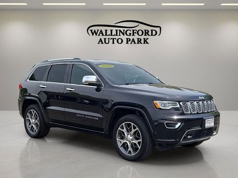 Used 2020 Jeep Grand Cherokee Overland AWD/4WD image 3
