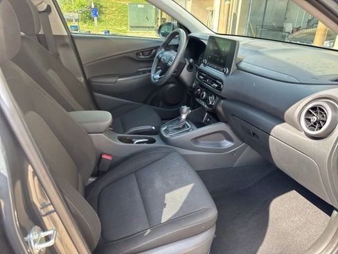 Used 2023 Hyundai Kona SEL FWD image 15