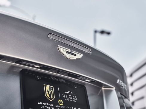 Used 2016 Aston Martin DB9 GT RWD image 12