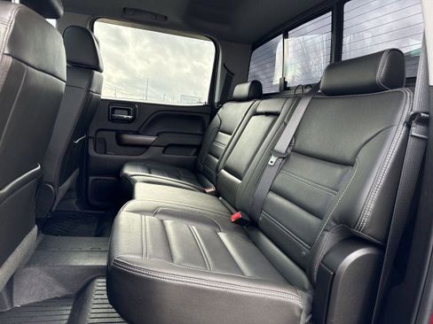 Used 2019 GMC Sierra 3500 Denali w/ Duramax Plus Package image 16