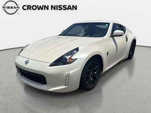 Certified 2020 Nissan 370Z Coupe RWD image 1