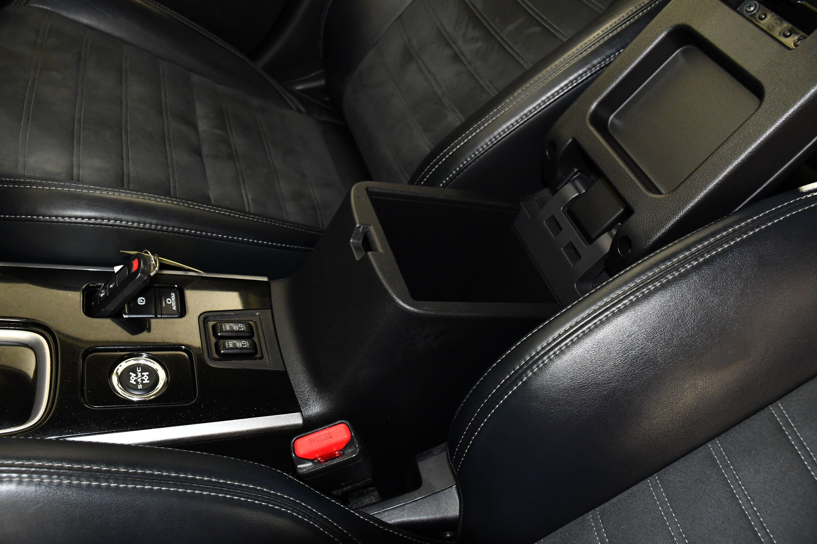Used 2019 Mitsubishi Outlander SE AWD/4WD image 22