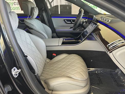 Used 2023 Mercedes-Benz S 580 4MATIC Sedan image 22