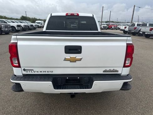 Used 2016 Chevrolet Silverado 1500 High Country w/ High Country Premium Package AWD/4WD image 7