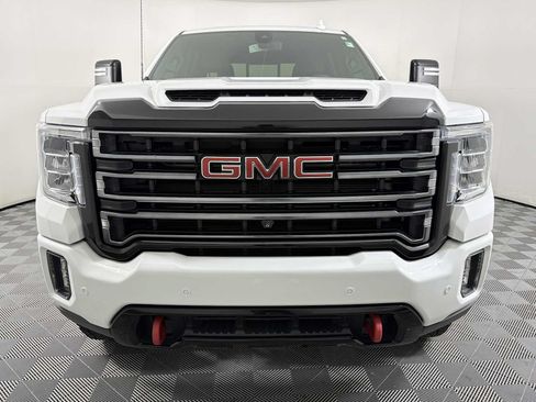 Used 2022 GMC Sierra 2500 AT4 w/ AT4 Preferred Package AWD/4WD image 2
