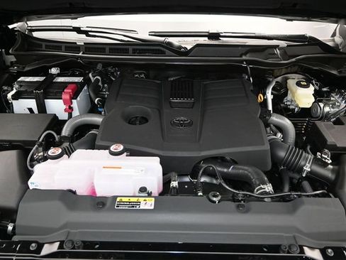 New 2026 Toyota Tundra 1794 Edition w/ TRD Off-Road Package AWD/4WD image 18