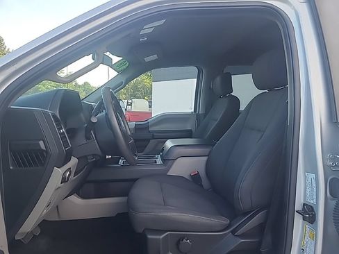 Used 2018 Ford F150 XL w/ Equipment Group 101A Mid AWD/4WD image 11