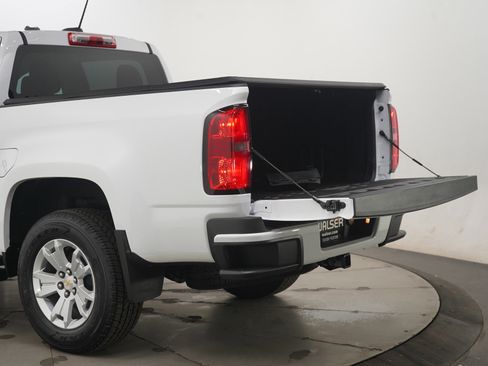 Used 2022 Chevrolet Colorado LT image 9