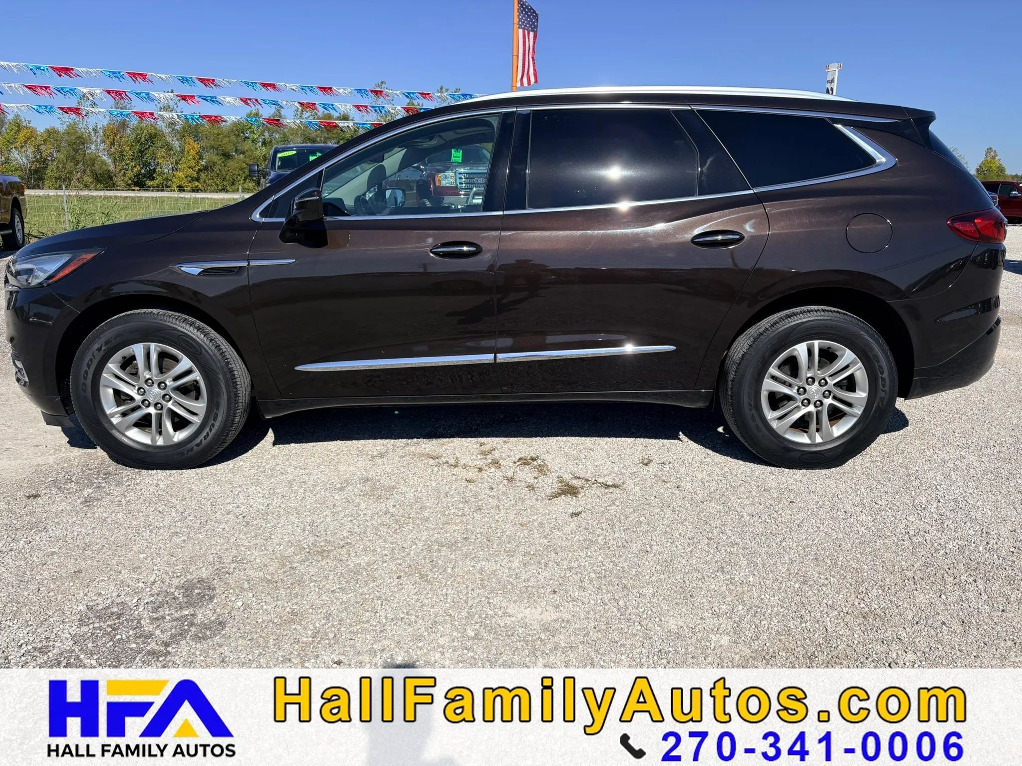 Used 2018 Buick Enclave Essence FWD image 2