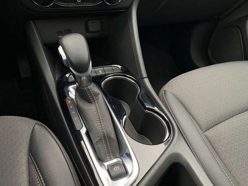 Used 2025 Buick Encore GX Preferred image 40