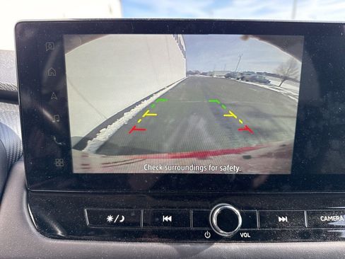 Used 2025 Mitsubishi Outlander ES image 15