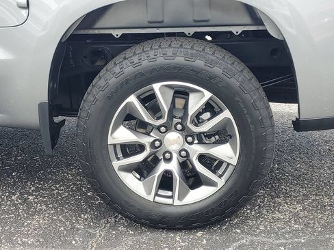 Used 2024 Chevrolet Silverado 1500 LT w/ Safety Package AWD/4WD image 31