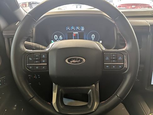 Used 2022 Ford Expedition Max Limited image 24