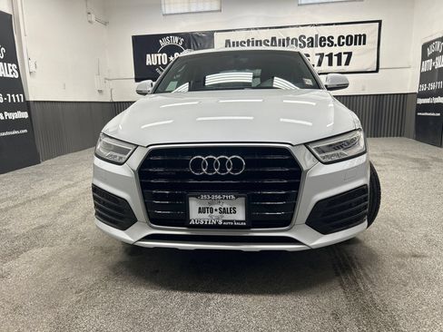 Used 2016 Audi Q3 2.0T Prestige AWD/4WD image 2
