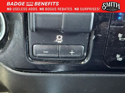 Used 2024 Chevrolet Silverado 2500 High Country w/ Technology Package AWD/4WD image 12